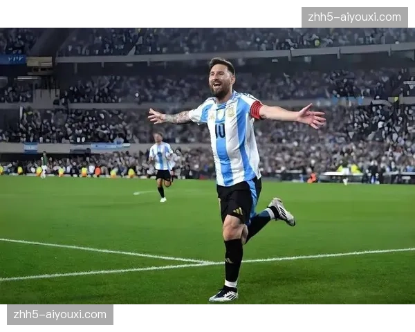 J组潘帕斯雄鹰振翅高飞，梅西最后一舞引发全球瞩目